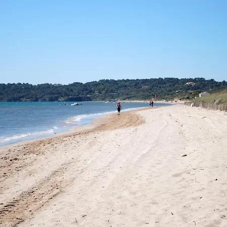 Pinede Vue Mer, Piscine, Climatisation Ιέρ