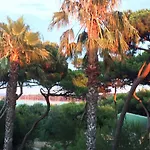 Pinede Vue Accés Direct à La De La Badine Clim Jacuzzi Piscine Apartamento