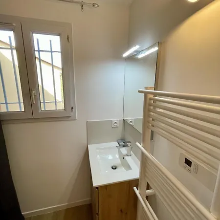 Pinede Vue Clim Jacuzzi Hyères