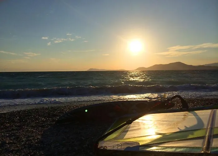 Lägenhet Pinede Vue Acces Direct A La De La Badine Clim Jacuzzi Piscine *