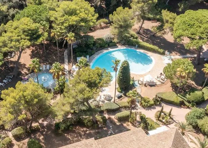 Lägenhet Pinede Vue Acces Direct A La De La Badine Clim Jacuzzi Piscine