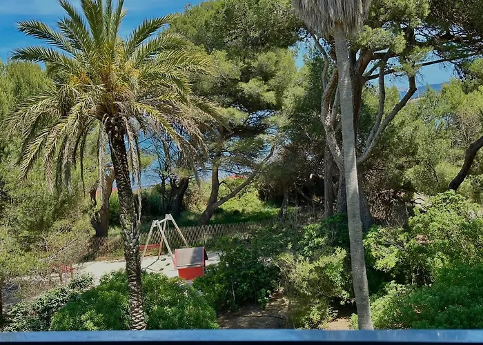 Pinede Vue Acces Direct A La De La Badine Clim Jacuzzi Piscine Lägenhet